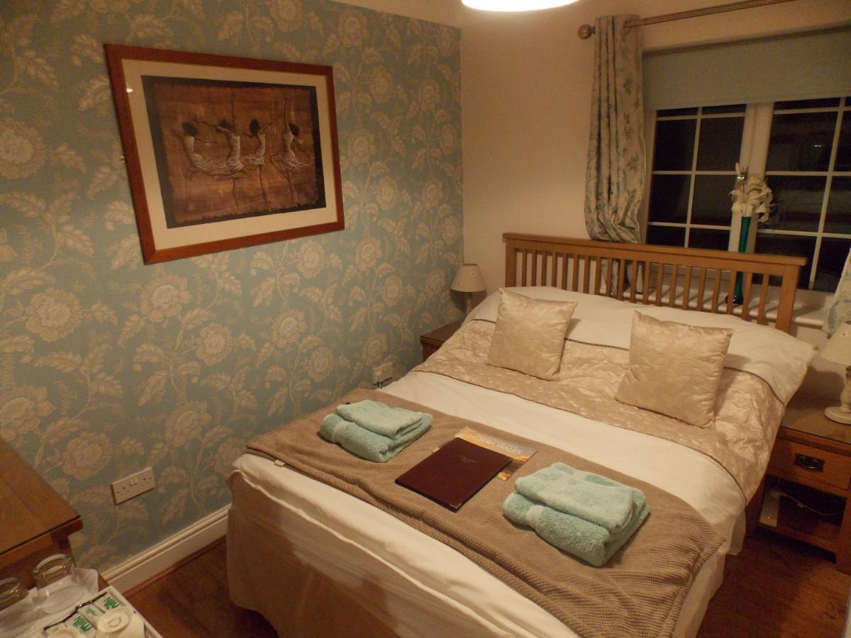 Craig Eithin B & B Holyhead Esterno foto